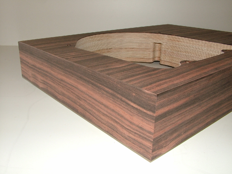 Garrard 301 Makassar 06